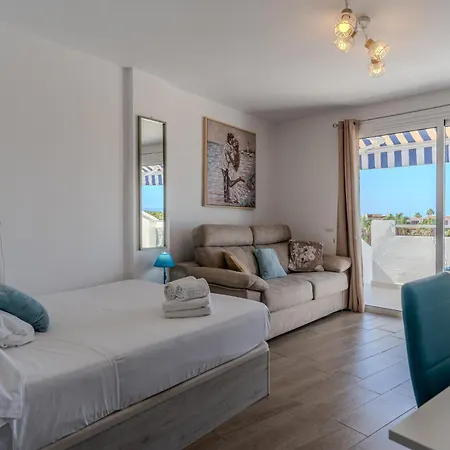 Malibu Park With Ocean Views & Heated Pool Апартаменты Адехе