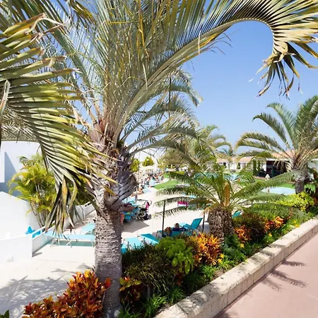 Malibu Park With Ocean Views & Heated Pool *