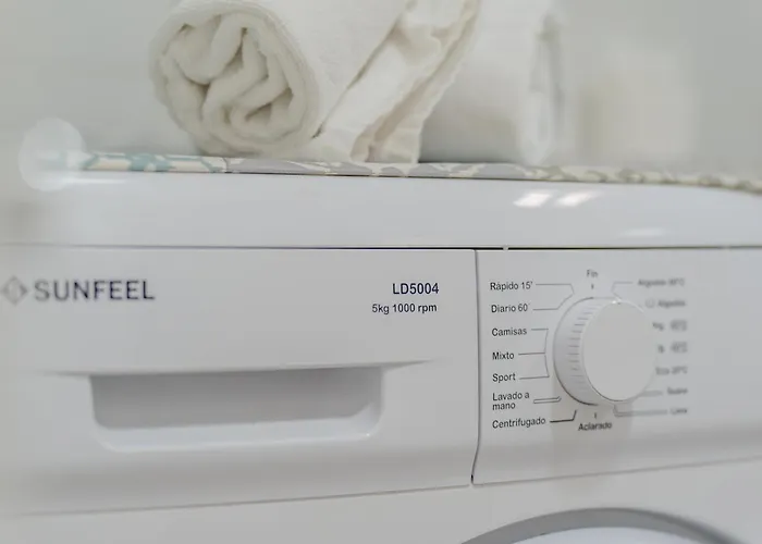 شقة Malibu Park With Ocean Views & Heated Pool أذيخي