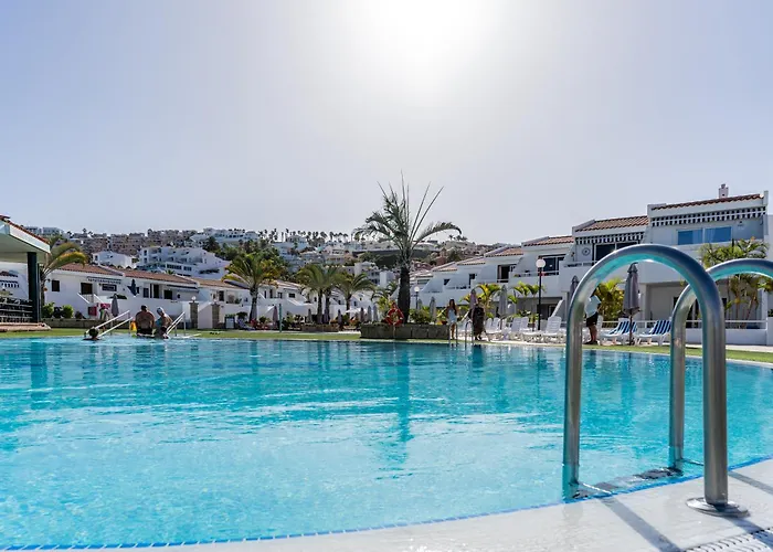 Malibu Park With Ocean Views & Heated Pool Costa Adeje (Tenerife)